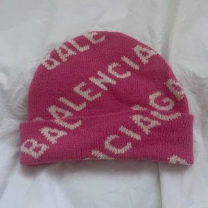 Balenciaga all over Logo beanie
